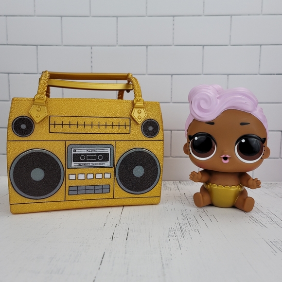 LOL SURPRISE Other - LOL Surprise Ooh La La Baby Lil DJ And Purse